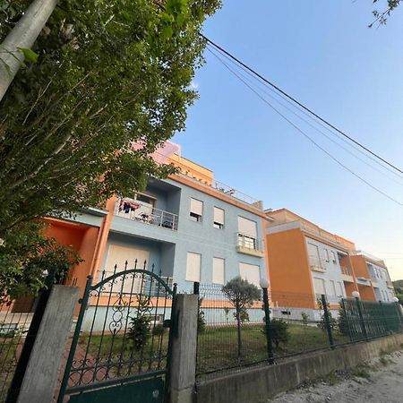 Emma'S Apartments Тирана Екстер'єр фото